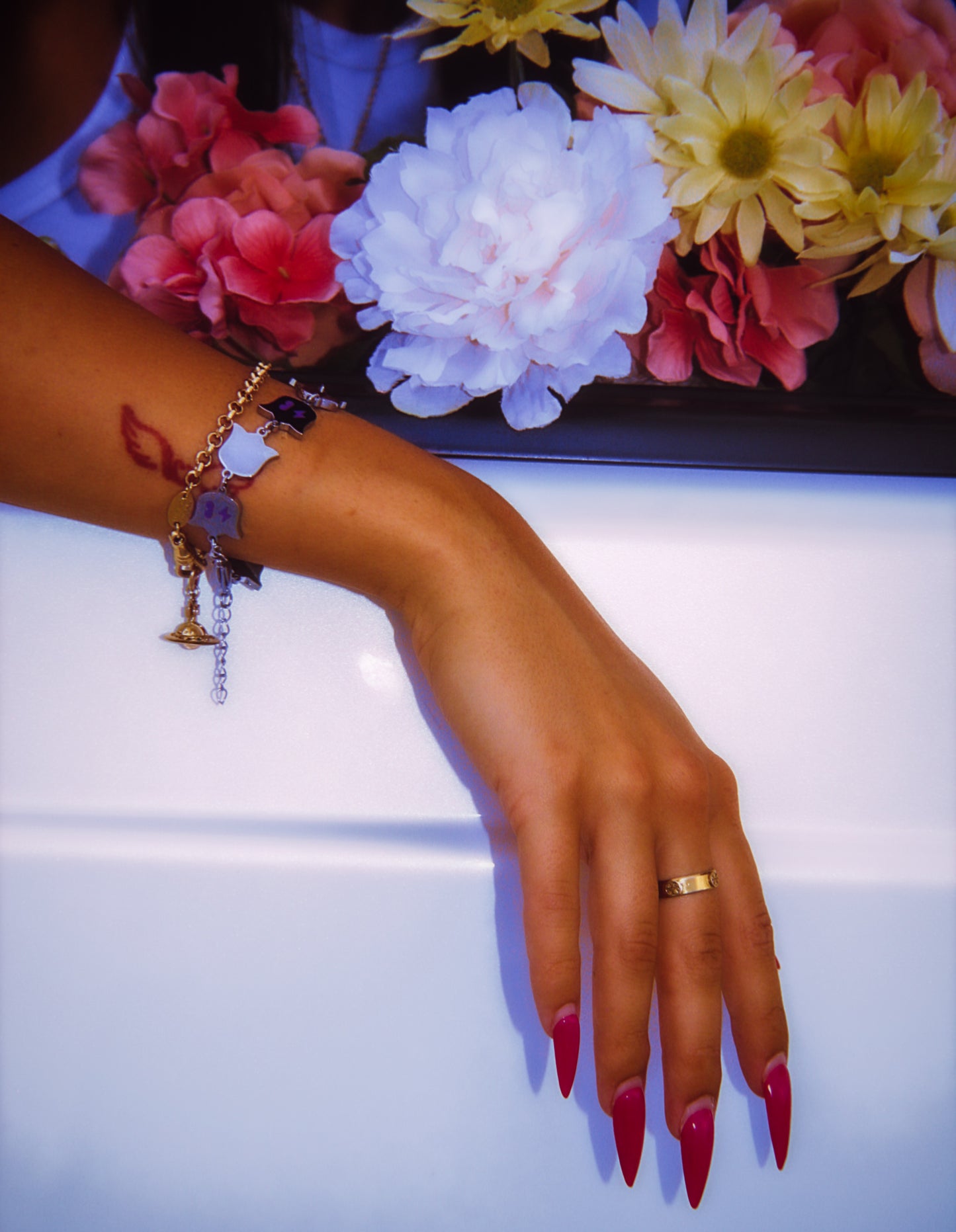 tulipa charm bracelet